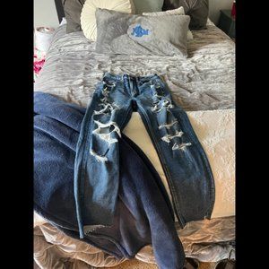 American Eagle mom jeans